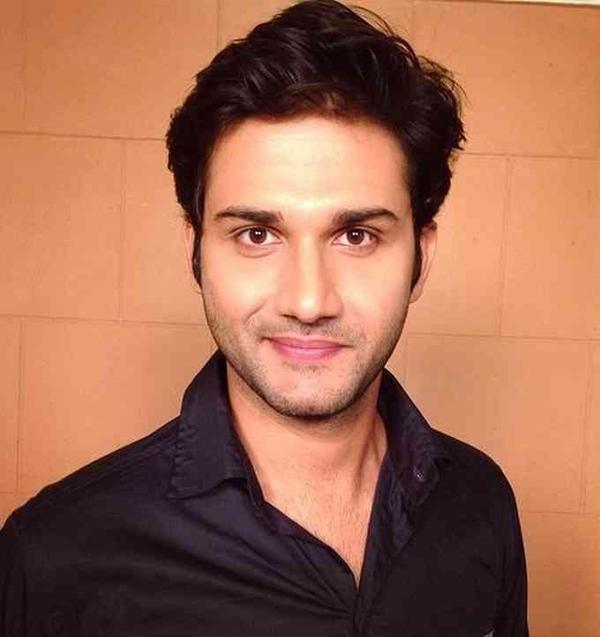 Achherr Bhaardwaj Height, Net Worth, Affairs, Age, Bio and More image