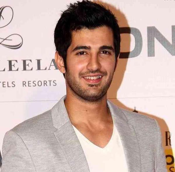 Aditya Seal Age, Height, Net Worth, Affairs, Bio and More image