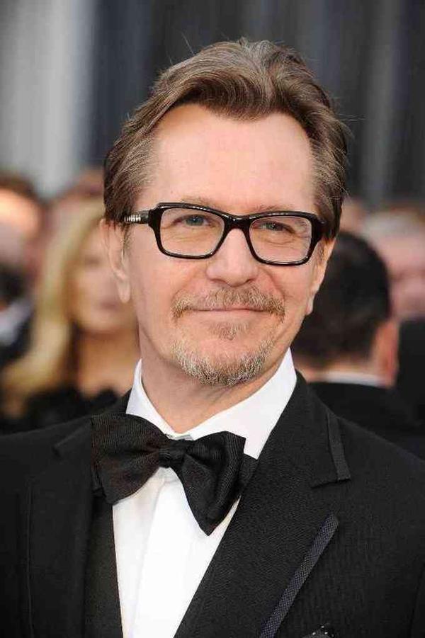 Gary Oldman Height, Affairs, Age, Net Worth, Bio and More image