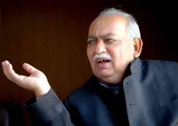Munawwar Rana Height, Affairs, Age, Net Worth, Bio and More image