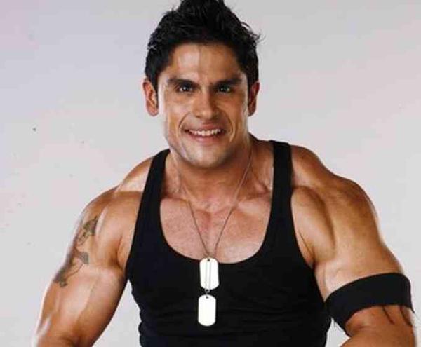 Rahul Bhatt Affairs, Age, Net Worth, Height, Bio and More image