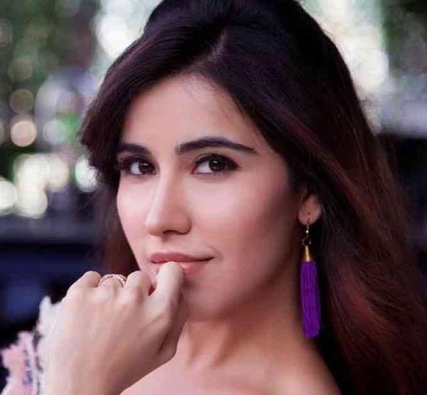 Sheena Bajaj Age, Height, Net Worth, Affairs, Bio and More image