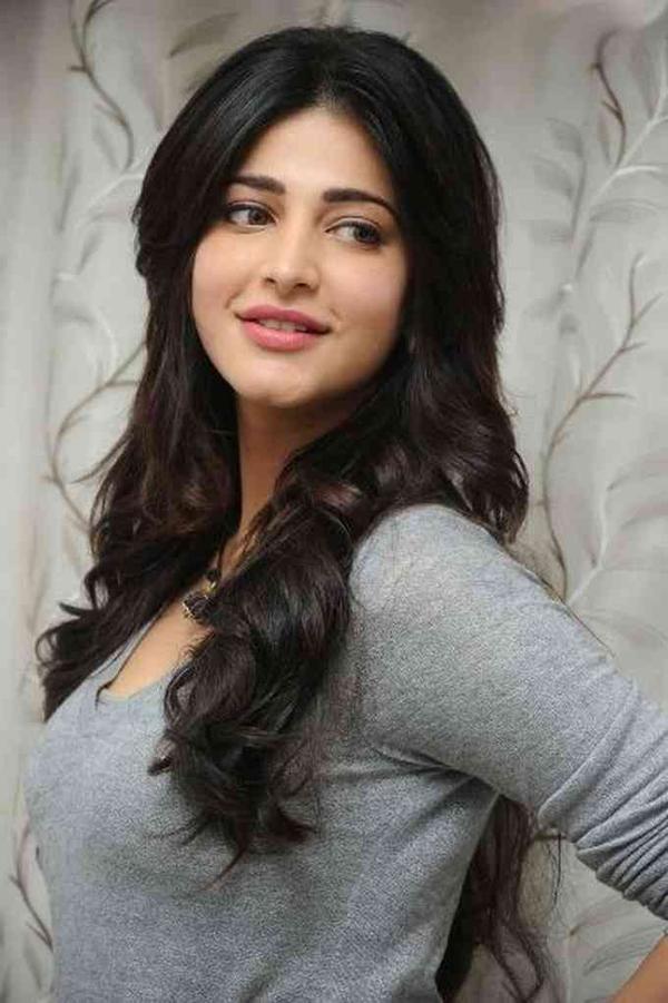 Shruti Haasan Age, Affairs, Height, Net Worth, Bio and More image