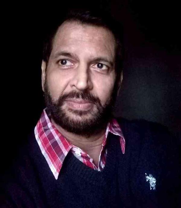 Sunil Lahri Net Worth, Affairs, Height, Age, Bio and More image