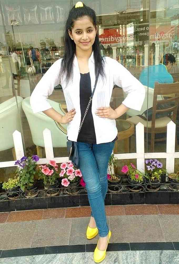 Alisha Khan Image