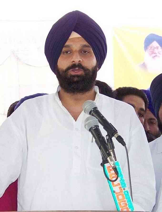 Bikram Singh Majithia Images