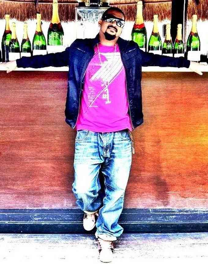 Emcee Jesz Picture
