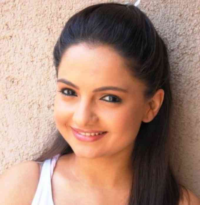 Giaa Manek Pic