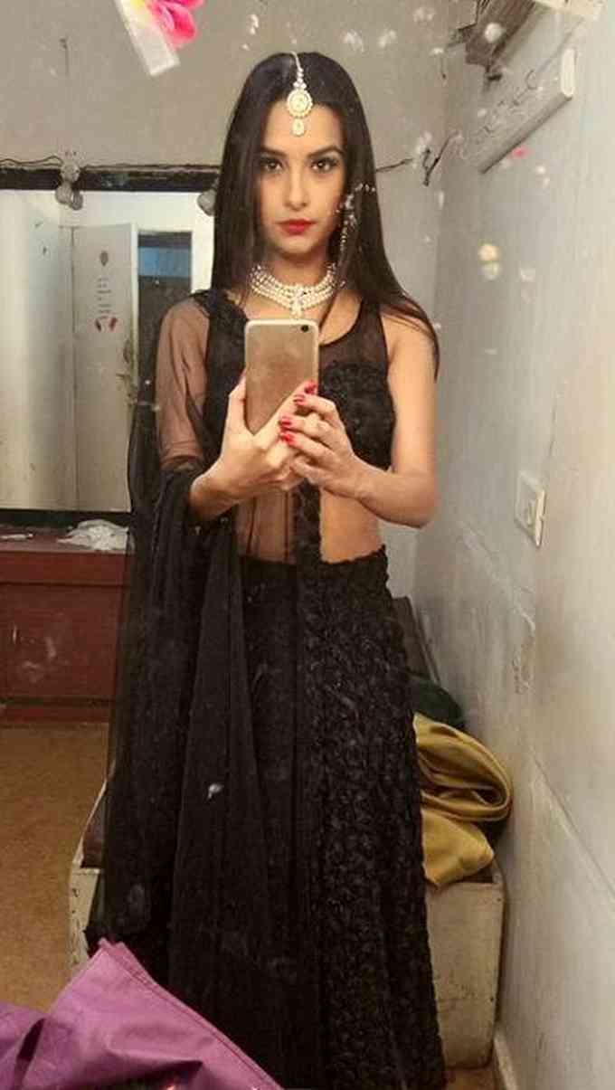 Kkingkini Bhattacharya Picture