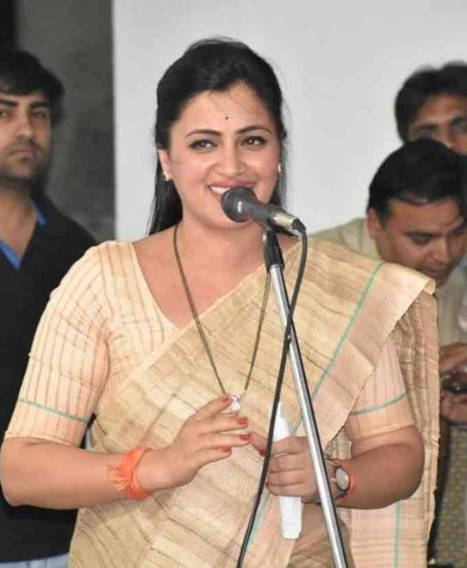 Navneet Kaur Rana Picture
